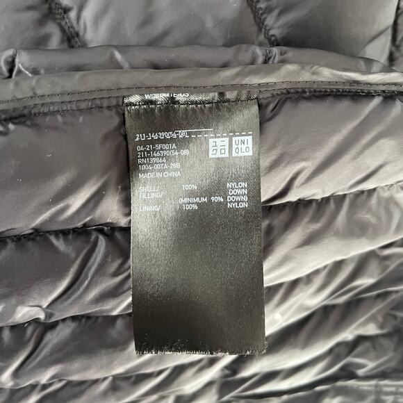 Uniqlo Ultra Light Down Puffer Jacket in Black Size XL - Picture 7 of 7